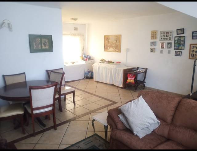 2 BEDROOM TOWNHOUSE FOR SALE IN WITFIELD